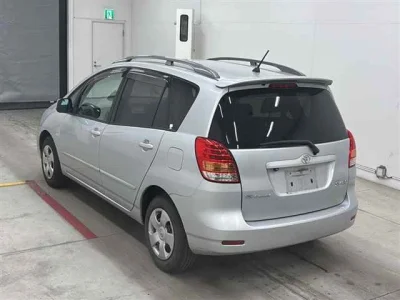 Toyota COROLLA SPACIO