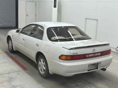 Toyota CARINA ED