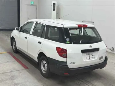Nissan AD