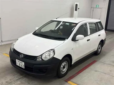 Nissan AD