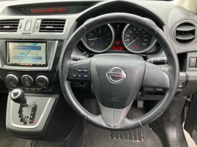 Nissan Lafesta