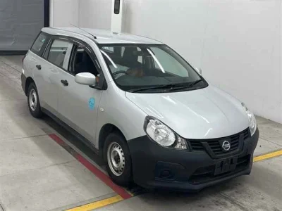 Nissan AD