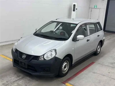 Nissan AD