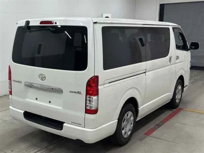 Toyota RegiusAce