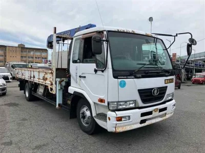 Nissan CONDOR