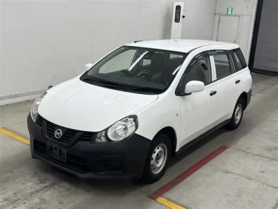 Nissan AD