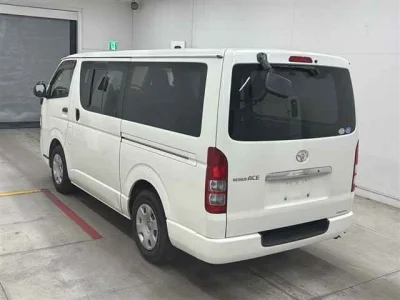 Toyota RegiusAce
