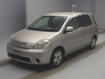 Toyota Raum