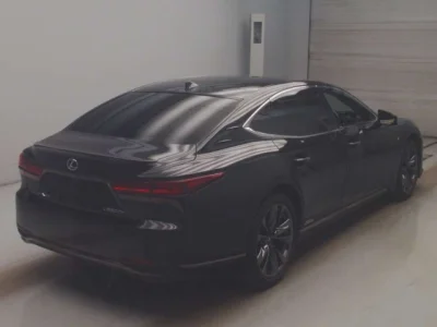 Lexus LS500h