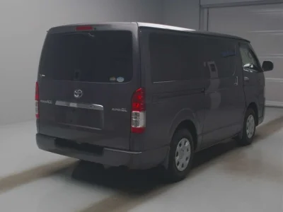 Toyota RegiusAce