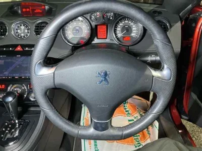 Peugeot RCZ
