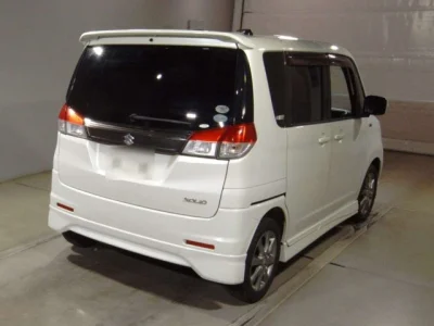 Suzuki Solio