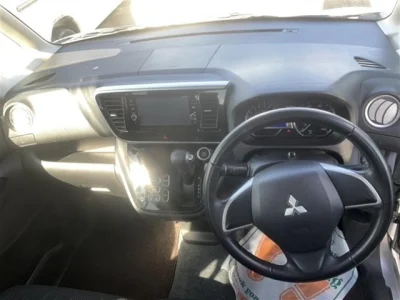 Mitsubishi eK X Space