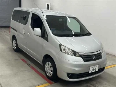 Mitsubishi Delica D:3