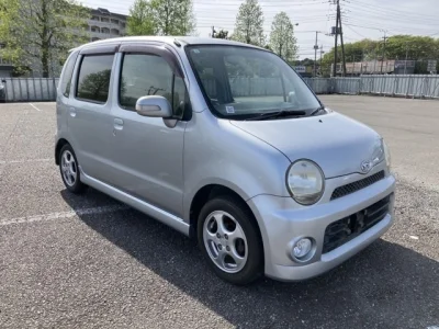 Daihatsu Move Latte