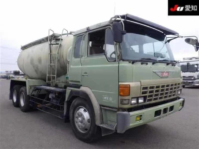 Hino Dolphin