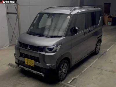 Mitsubishi Delica Mini