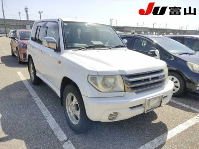 Mitsubishi Pajero iO