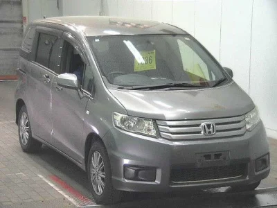 Honda Freed Spike