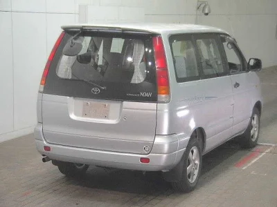 Toyota TownAce Noah