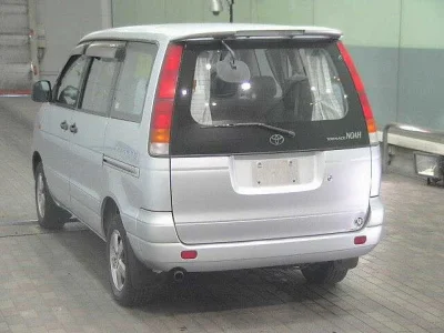 Toyota TownAce Noah