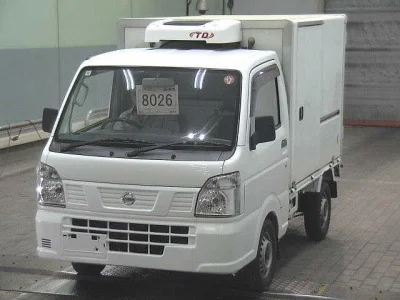 Nissan NT100 Clipper