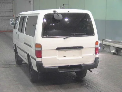 Toyota HiAce Van