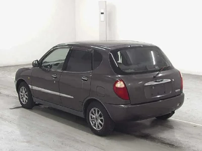 Daihatsu Storia