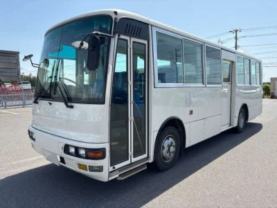 Mitsubishi Aero Midi