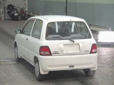 Daihatsu Mira