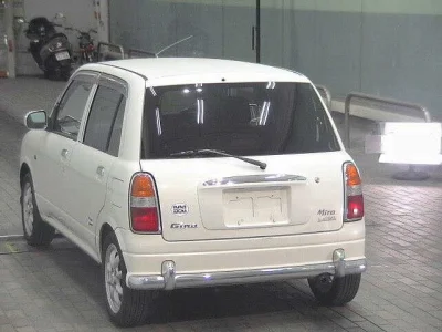 Daihatsu Mira