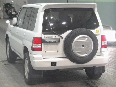 Mitsubishi Pajero iO