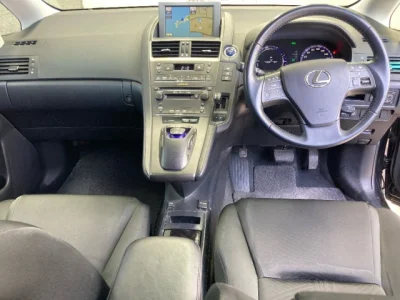Lexus HS250h