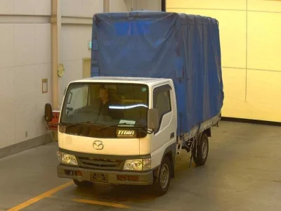 Mazda Titan