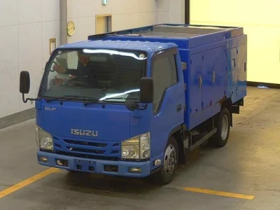 Isuzu Elf