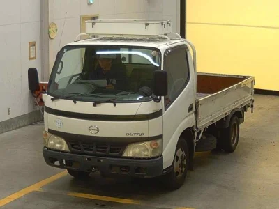 Hino DUTRO