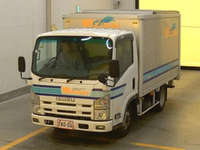 Isuzu Elf