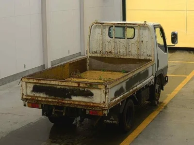 Mitsubishi Fuso Canter
