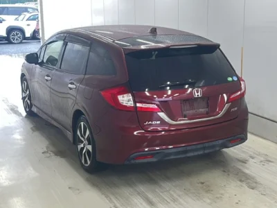 Honda Jade