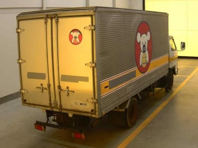 Isuzu Elf