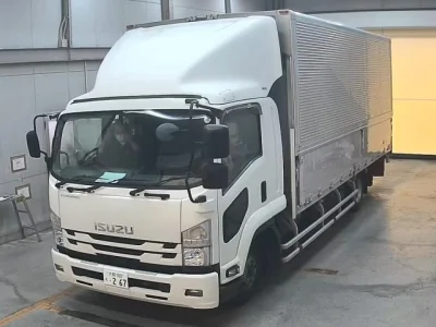 Isuzu Forward