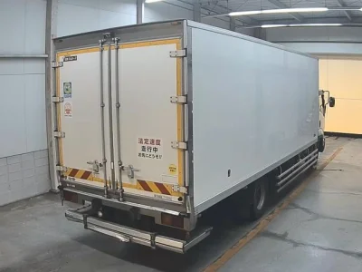 Isuzu Forward