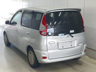 Toyota Funcargo
