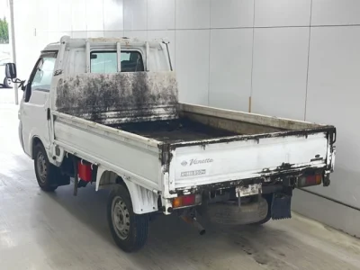 Nissan Vanette Truck