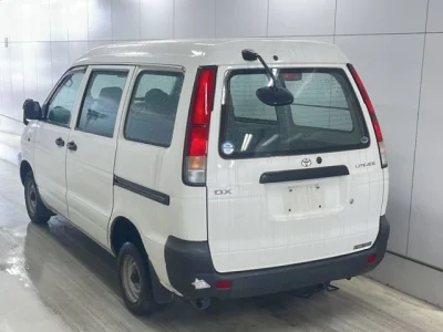 Toyota LiteAce Van