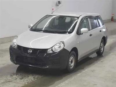 Nissan AD