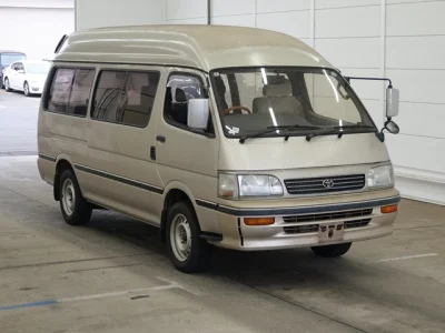 Toyota HiAce Van