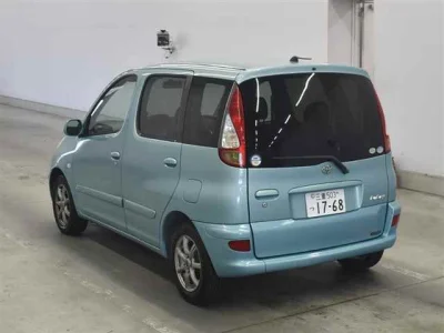 Toyota Funcargo