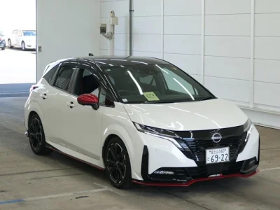 Nissan Aura