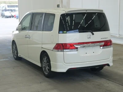 Honda STEP WAGON